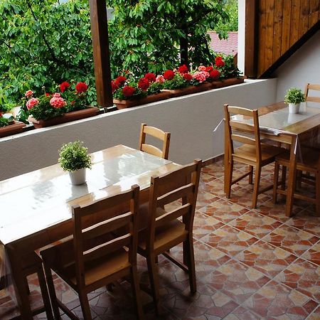 Dobosi Vendeghaz Hotel Szentantalfa ภายนอก รูปภาพ