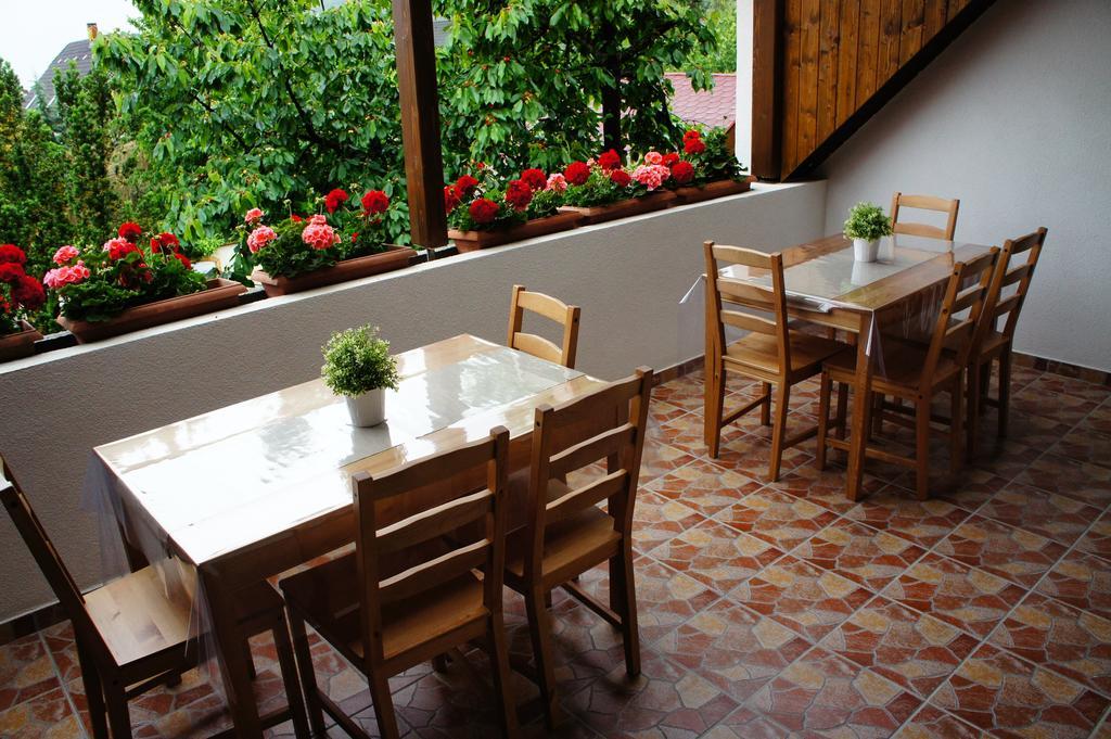 Dobosi Vendeghaz Hotel Szentantalfa ภายนอก รูปภาพ